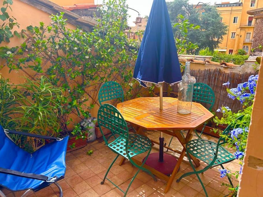 Centralissimo Appartamento Con Terrazza Rom Exteriör bild